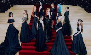 Check the loona 12:00 concept. K Pop Comeback Spotlight Loopd Releases 3rd Mini Album 12 00 In Enigmatic Flair