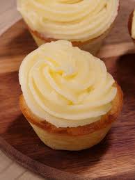 Cupcakes Natures Recettes Cooking Recette En 2020 Recette Cupcake Facile Recette Cupcake Recette Cupcake Nature