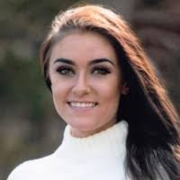 Carla Vail's Instagram, Twitter & Facebook