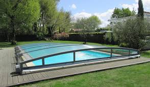 La Condensation De L Abri De Piscine Azenco