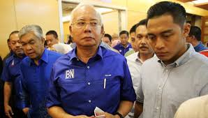 Sebuah imej akaun twitter astro awani yang menyatakan datuk seri najib tun razak bakal meletakkan jawatan beliau sebagai perdana menteri adalah tidak sahih dan palsu. Najib Razak 8 Lagi Ahli Politik Berpangkat Tinggi Yang Telah Letak Jawatan Selepas 9 Mei