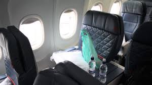 Less S In 2020 Delta Airlines Boeing Delta Comfort
