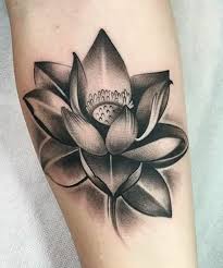 Sono bontà naturali, adatte non solo a intolleranti o celiaci, ma anche ai palati più raffinati: 1001 Idee Per Fiore Di Loto Tatuaggio Con Significato