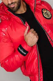 L'originalité de cette pièce réside dans sa coupe semblable à celle d'une veste en jean. Blouson Homme Horspist Juan 1 Red Cuir City Com