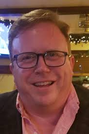 Hello people! My name's Ryan. I am a professional stand up comic and  motivational speaker. I have over 25 years of experience in the  entertainment industry. I have also had the honour