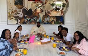 Is an american professional basketball player for the los angeles lakers of the national basketball association. Lebron James Special Shout Out To All The Loving Powerful Strong Women Out There On His Favorite Holiday Lakers Daily