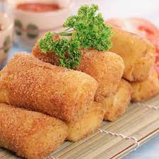 Karena rasanya yang begitu nikmat, resep risoles wortel ragout ayam ini pun pasti jadi menu buka puasa kesukaan si kecil. Resep Risoles Isi Ayam Kentang Wortel Selera Desaku