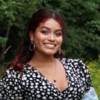 Vicki Rojas's Instagram, Twitter & Facebook