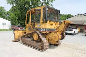 Caterpillar D4H Crawler Dozer