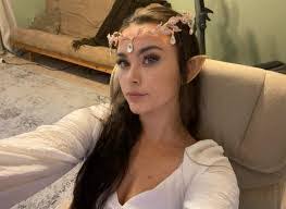 Ashley Lasso's Instagram, Twitter & Facebook