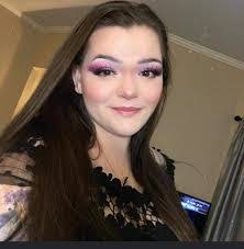 Sandra Kennington's Instagram, Twitter & Facebook