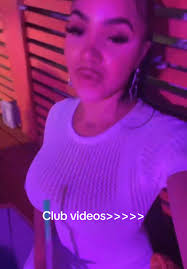 Just tipsy, sitting cute, tlking cash money sh*t 😆