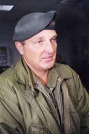 Robert Cantin, lieutenant-colonel