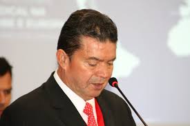 Julio roberto gómez is an actor, known for el embajador de la india (1987) and sala de urgencias (2015). Cykpj6jpy2iyrm