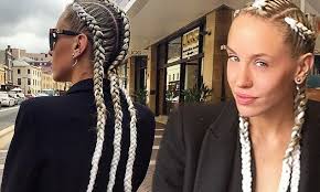 3 bundles 24 xpression kanekalon jumbo braiding hair extensions afro box braids. Imogen Anthony Debuts Braids Woven With White Extensions As She Lets Her Hair Down To Meet Swimwear Designer Kerry Cusack Daily Mail Online