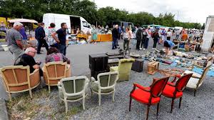 It is the standard time period used for cycles of rest days in most parts of the world, mostly alongside—although not strictly part of—the gregorian calendar. Les Brocantes Du Week End Des 18 Et 19 Juillet Dans Le Nord Et Le Pas De Calais