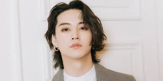 Jay B donates $85K to Green Umbrella Children's Foundation for children &  families in need