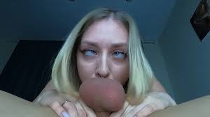 Got a Throatpie by Taking a Dick to the very Balls: Russian Blowjob Porn