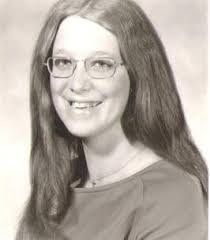 Maxine Hardman's Instagram, Twitter & Facebook