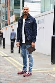 Men S Navy Denim Jacket Black Hoodie White Crew Neck T Shirt Blue Ripped Skinny Jeans Mens Outfits Mens Street Style Sneakers Outfit Men