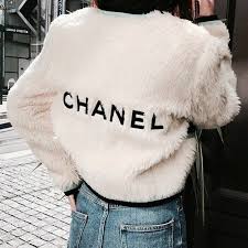 J'aime lire livres et journaux. 5 881 Mentions J Aime 12 Commentaires Badestoutfits Badest Outfits Sur Instagram Fashion My Style Everyday Fashion