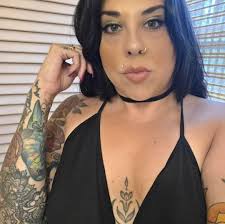 Snapdragon is a truly stunning Dragon made from the finest Mohair. She was  first released through the Best Friends Club and is now available to add to  your hug