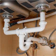 Furnished with brass friction inlet, cast brass slip nuts, 17 gauge seamless tubular wall bend and steel box flange. Everbilt 1 1 2 In White Plastic Sink Drain P Trap Kit C2661c The Home Depot