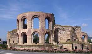 To sort, to sort, separate out, sort, sort out. Historical Landmarks Of Trier Self Guided Trier Germany