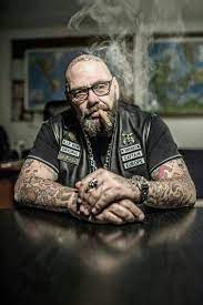 No Surrender Mc Captain Europen Motorcycle Clubs Mcs Pitbulls
