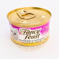 Fancy feast classic tender beef feast is formulated to meet the nutritional levels established by the aafco cat food nutrient profiles for all life stages. Fancy Feast Tender Beef Liver Feast Classic 3oz 1 Piece Mangusa Hypermarket Online Grocery Shopping In Curacao