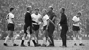 Im achtelfinale steigt das 32. Stichtag 11 Juli 1966 Beginn Der Fussball Wm In England Stichtag Wdr