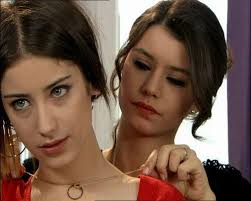 Beren Saat Photo Beren Saat In Ask I Memnu Turkish Actors Forbidden Love Turkish Film