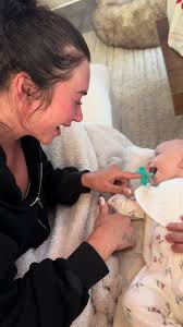 her first laugh with me @Alexia Karanikolaou 🥺🥺❤️❤️