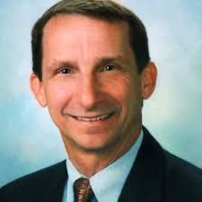 Defying rookie conventions, Montanari brings influence and experience to  City Council