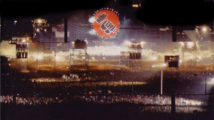 Há 35 anos, Roger Waters levava "The Wall" a Berlim