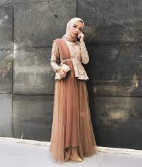Baju kondangan couple terbaru 2019 khadeeja. Temen Temen Share Dong Kalian Biasa Nya Klo Kondangan Pake Pakaian Yang Seperti Apa Kalian Tipe Pake Pakaian Kebaya Model Baju Wanita Gaya Berpakaian Wanita