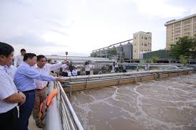 Sau ông về làm giám đốc công ty sơn mài thành lễ (vốn của một nhà tư sản, được tiếp quản sau giải phóng), do lãnh đạo tỉnh sông bé lúc đó giao cho 6. Ong DÅ©ng Lo Voi Uá»'ng NÆ°á»›c Tháº£i Ä'a Xá»­ Ly TrÆ°á»›c Máº·t Bá»™ TrÆ°á»Ÿng Tn Mt Bao NgÆ°á»i Lao Ä'á»™ng
