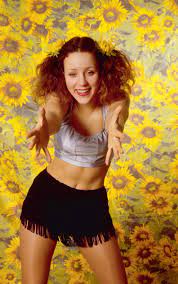 In diesem jahr freut sich die sängerin besonders darauf, in diesem frühjahr ihre bomberjacke vom label „inferno ragazzi auszuführen. Mbm Support ×'×˜×•×•×™×˜×¨ Falls Jasmin Wagner Fur Die Nachste 90er Party Noch Deko Poster Braucht Ausdrucken Und Spass Haben Https T Co Laisnudt9h Https T Co Cw5yrkzg1o