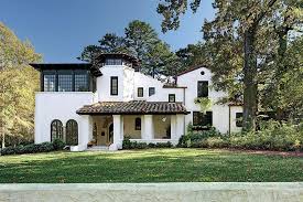 Spectacular Spanish Style Homes From Around The World Spanish Style Homes Mission Style Homes Spanish House