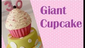 (the sugar might possibly be replaced by honey or even, in cakes directed to diabetic people or people on a. Giant Cupcake Torte Nicoles Zuckerwerk Youtube