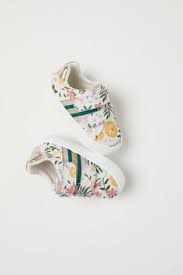 Maybe you would like to learn more about one of these? 10 Incaltaminte Iris Ideas Shoes Baby Shoes Zara
