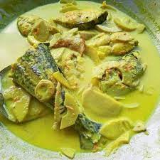 Sebenarnya selain menggunakan daging salai, kita boleh juga nak masak ayam, ikan, ketam atau udang. Resepi Gulai Rebung Ikan Pawtaste Com