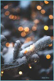 Jules vaughn is a main character in the first season of euphoria. Christmas Lockscreen Snow And Winter Image 13 On Favim Neat