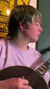 Billy Strings playing No End of Love