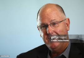 9,743 Steve Simon Photos & High Res Pictures