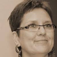 Dawn Penner's Instagram, Twitter & Facebook