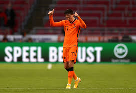He is 28 years old from holland and playing for feyenoord in the holland eredivisie (1). Uefa Euro 2020 On Twitter Golazo Steven Berghuis Scores His First International Goal In Style Wcq
