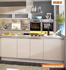 Sparen sie mit einer maßarbeit wertvollen platz. Die Kuche Familienmittelpunkt Und Herz Von Wohnung Und Haus Bei Obi Kannst Du Deine Personliche Traumkuche Finden U Kuche Kuche Zusammenstellen Kuchendesign