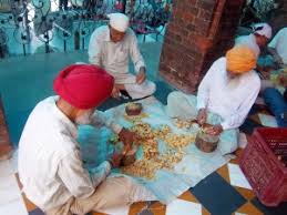 Tosai juga dikenali sebagai dosa, dosay, dose, dosai, dhosha, thosai ataupun chakuli.tosai juga terdiri daripada pelbagai jenis seperti tosai telur, tosai cili, tosai bawang dan sebagainya. Menemukan Nilai Kebersamaan Di Golden Temple Amritsar Halaman All Kompasiana Com