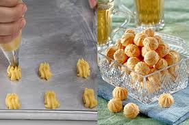 Cara membuat kue sus kering dengan teflon. Tips Membuat Sus Kering Perhatikan Hal Ini Saat Membuat Adonan Sus Kering Supaya Renyah Hasilnya Semua Halaman Sajian Sedap